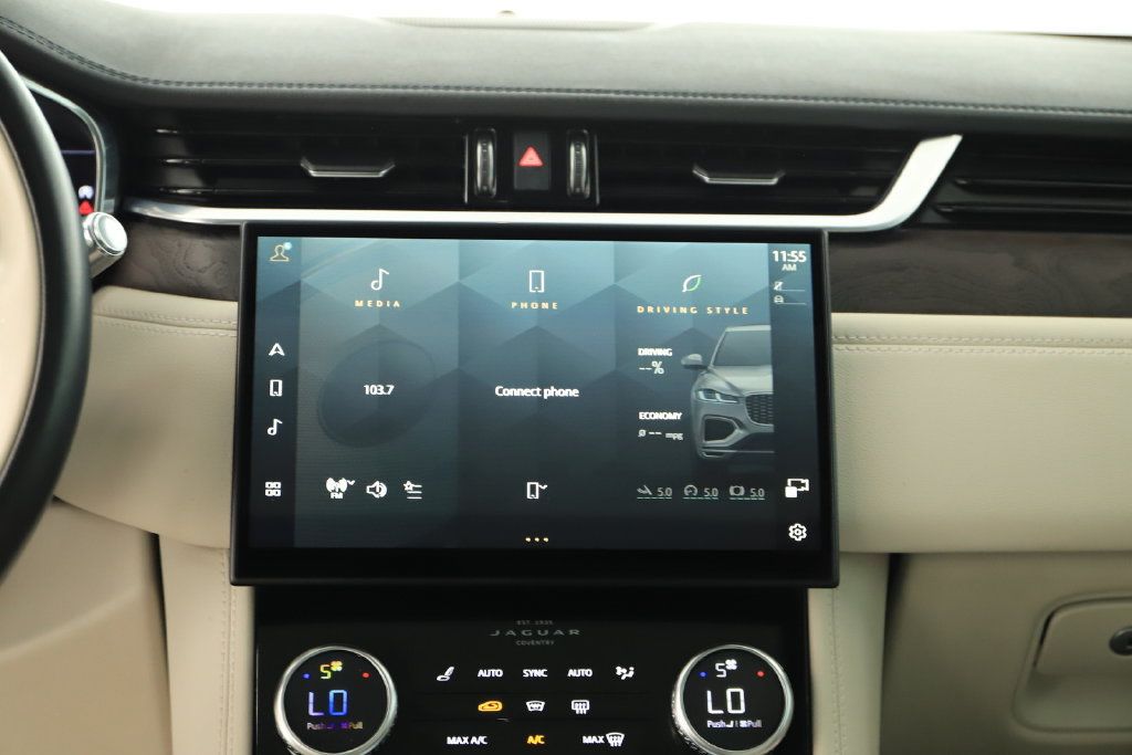Used 2021 Jaguar F-PACE S AWD/4WD image 19