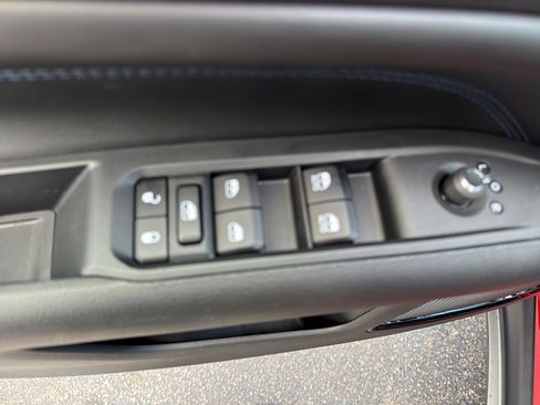 New 2026 Jeep Compass Latitude image 22