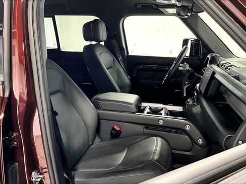 Used 2025 Land Rover Defender 110 Sedona Red Edition image 10