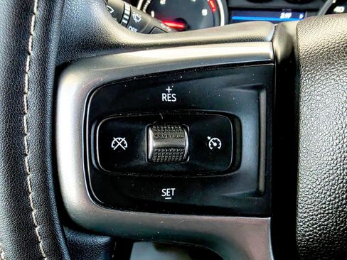 Used 2023 Chevrolet Silverado 2500 LT image 22