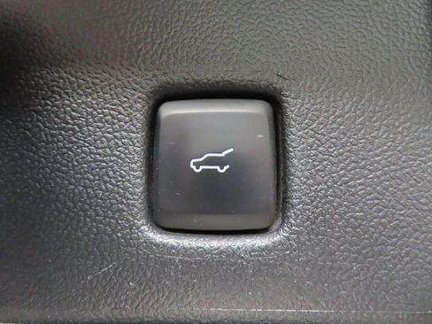 Used 2023 Ford Escape ST-Line Elite w/ Premium Technology Package image 43