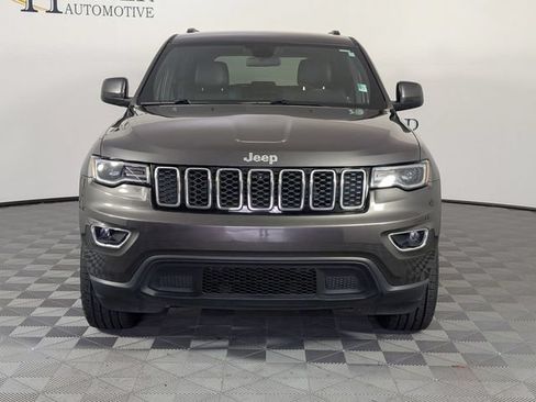 Certified 2021 Jeep Grand Cherokee Laredo X RWD image 3