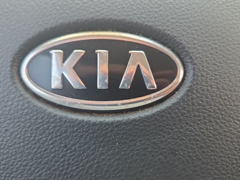 Used 2009 Kia Sportage LX FWD image 38
