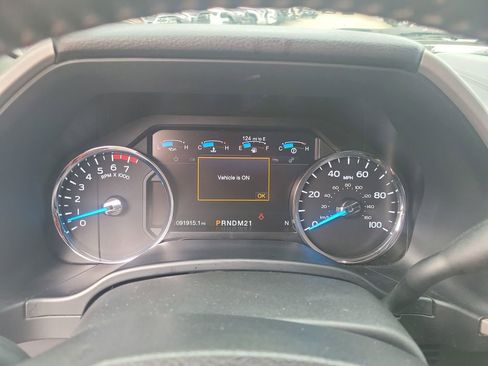 Used 2017 Ford F250 Lariat w/ Chrome Package image 31