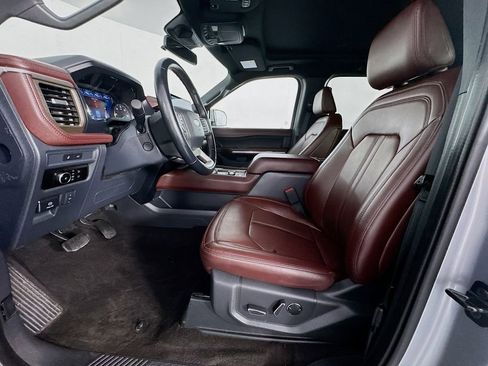 Used 2023 Ford Expedition Max Limited image 15