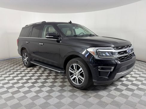 Used 2023 Ford Expedition Limited AWD/4WD image 1