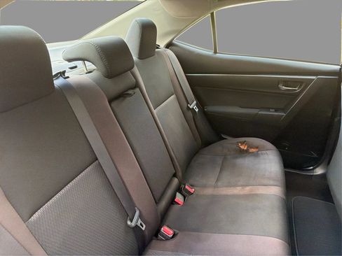 Used 2017 Toyota Corolla LE FWD image 27