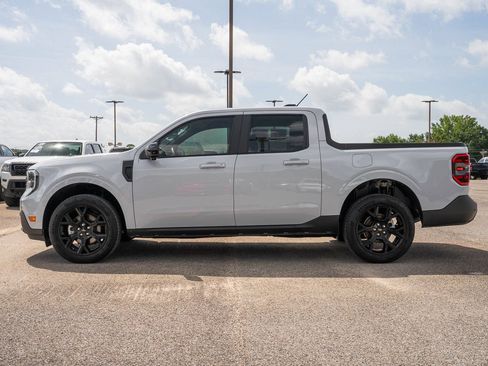 Certified 2025 Ford Maverick Lariat w/ Black Appearance Package AWD/4WD image 5