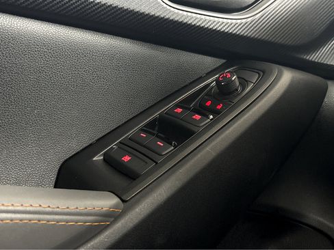 Used 2025 Subaru Crosstrek 2.5i Wilderness w/ Wilderness Package image 17