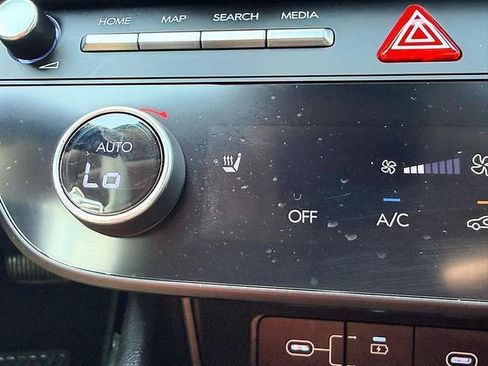 Used 2025 Hyundai Sonata SEL FWD image 37