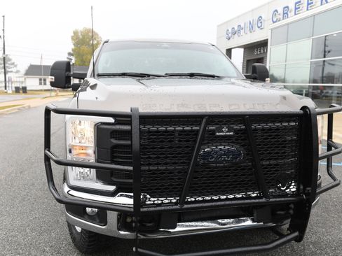 Used 2023 Ford F250 XL w/ XL Off-Road Package image 11