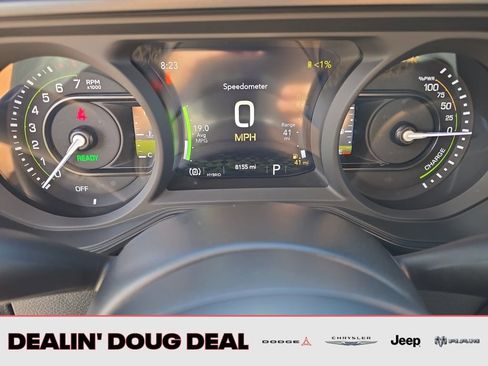 Used 2024 Jeep Wrangler Unlimited image 16