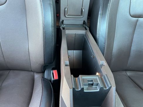 Used 2012 Chevrolet Equinox LT image 23