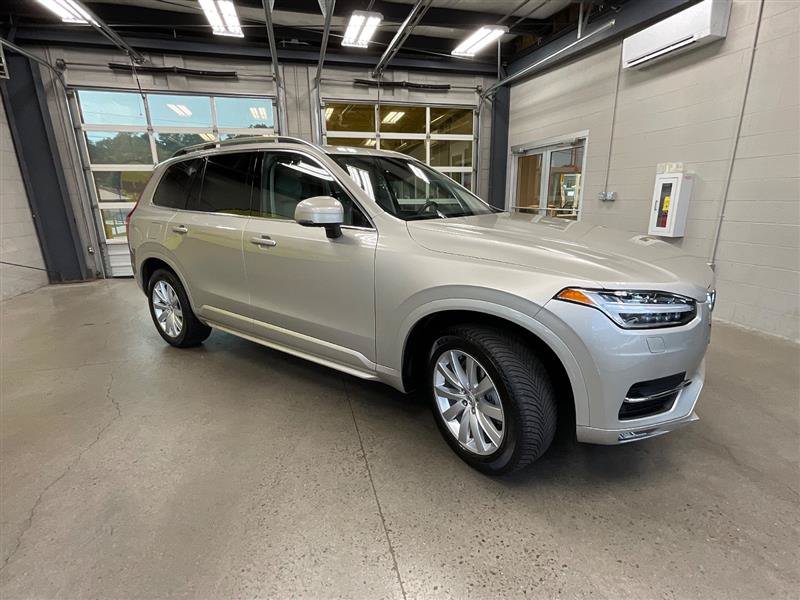 Used 2016 Volvo XC90 T6 Momentum w/ Momentum Plus Package AWD/4WD image 7