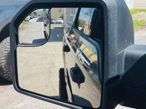 Used 2019 Ford F150 XLT AWD/4WD image 14