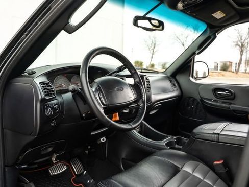 Used 2002 Ford F150 Harley-Davidson image 13