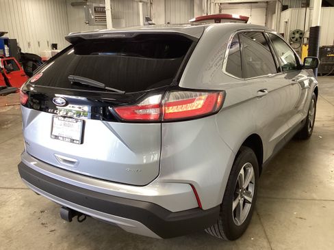 Used 2024 Ford Edge SEL w/ Convenience Package AWD/4WD image 7