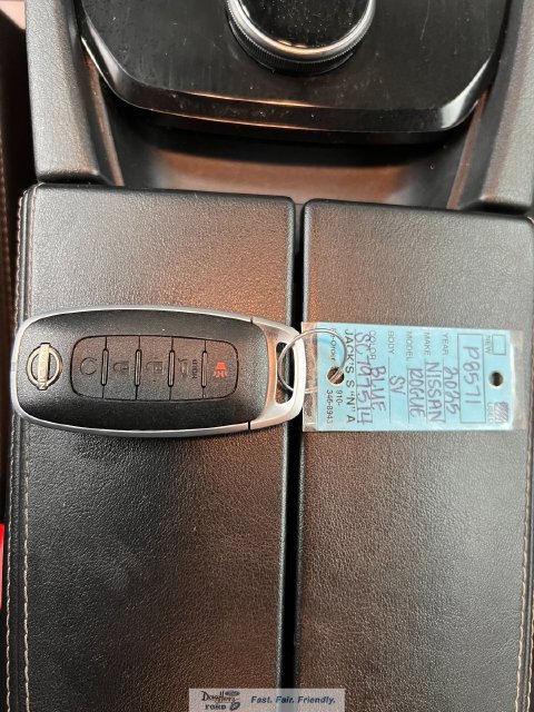 Used 2025 Nissan Rogue SV AWD/4WD image 46