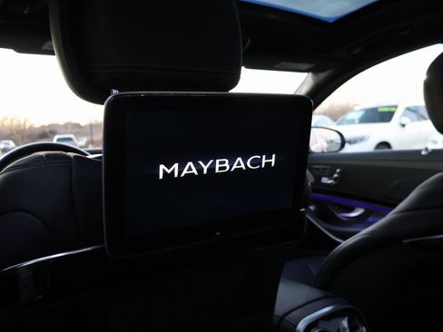 Used 2019 Mercedes-Benz Maybach S 560 4MATIC image 15