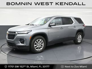 Used 2023 Chevrolet Traverse LS FWD video 1