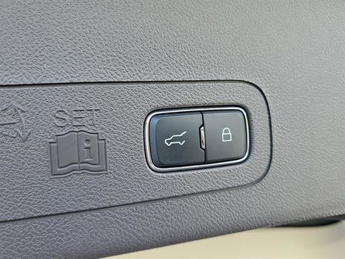 Used 2022 Lincoln Aviator Reserve w/ Equipment Group 201A image 27