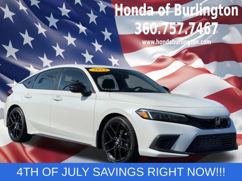 Used 2023 Honda Civic Sport Touring image 9