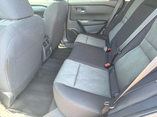 Used 2026 Nissan Rogue SV FWD image 21