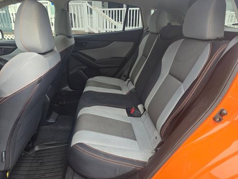 Used 2019 Subaru Crosstrek 2.0i Premium AWD/4WD image 19