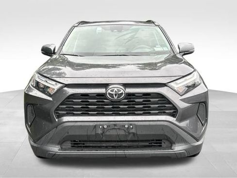 Used 2025 Toyota RAV4 XLE AWD/4WD image 8
