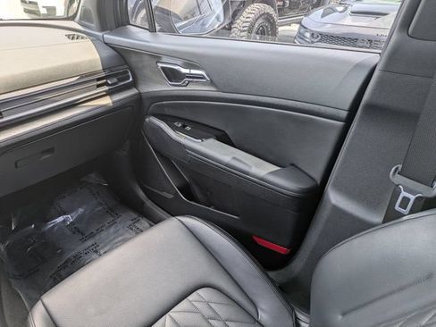 Used 2024 Kia Sportage X-Line AWD/4WD image 18