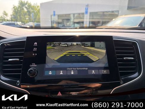 Used 2024 Honda Passport Black Edition image 30