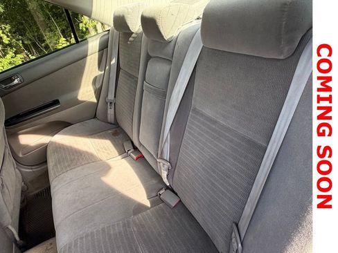 Used 2006 Toyota Camry LE FWD image 9