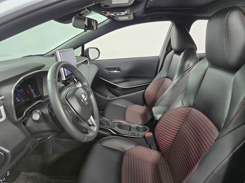 Used 2025 Toyota Corolla XSE image 14