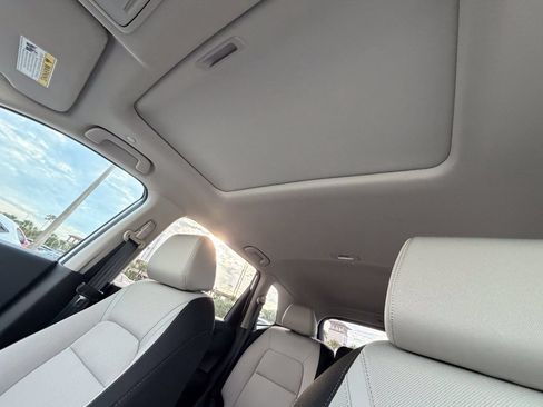 Used 2025 Honda CR-V EX image 32