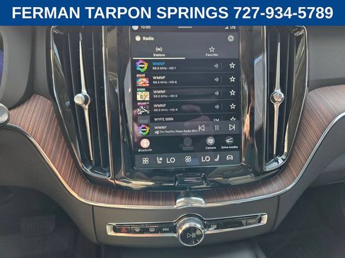 Certified 2024 Volvo XC60 B5 Plus w/ Protection Package Premier AWD/4WD image 26