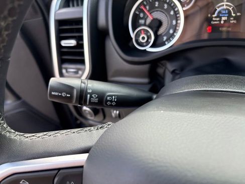 Used 2025 RAM 1500 Big Horn AWD/4WD image 28