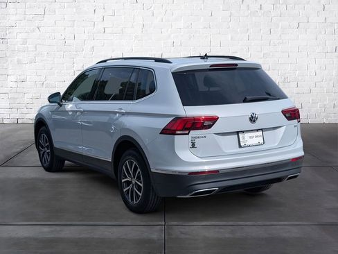 Used 2018 Volkswagen Tiguan SE image 5