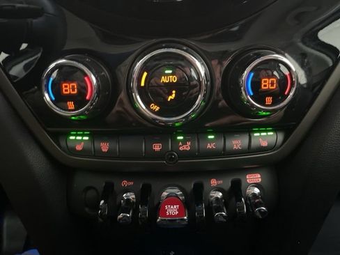 Used 2024 MINI Cooper Countryman S w/ Premium Package image 21