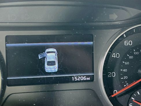 Used 2023 Kia Forte LXS w/ LXS Technology Package FWD image 12