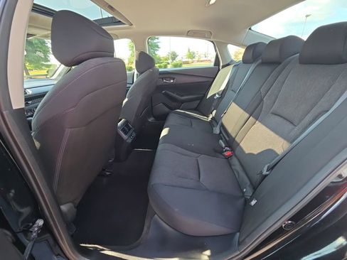 Used 2025 Honda Accord SE image 10
