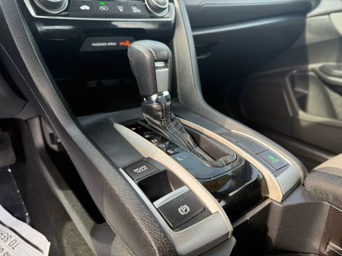 Used 2016 Honda Civic EX image 22