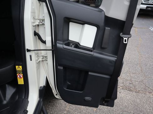 Used 2010 Toyota FJ Cruiser 4WD image 10