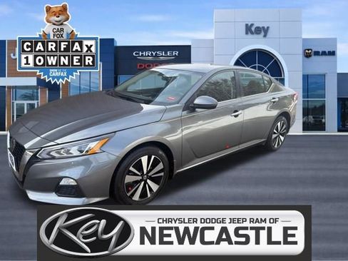 Used 2022 Nissan Altima 2.5 SV AWD/4WD image 1