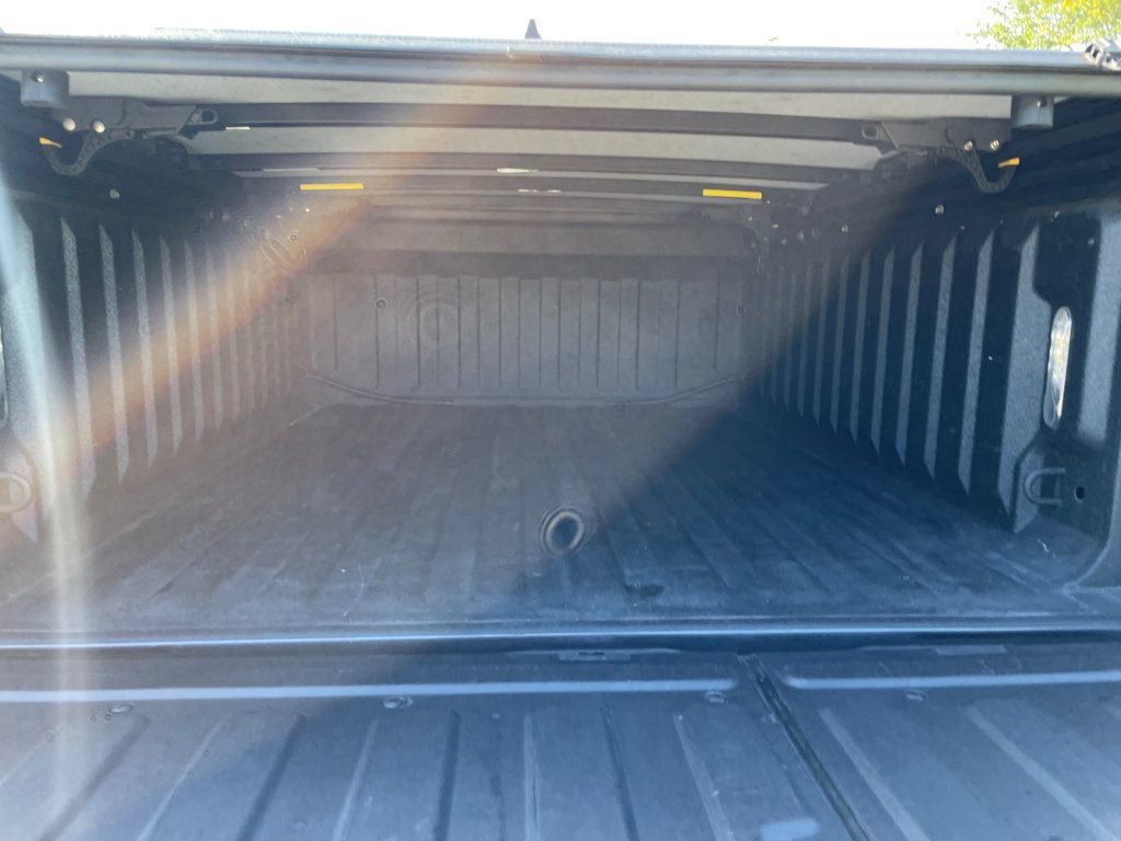Used 2021 RAM 1500 Limited AWD/4WD image 11