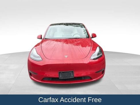 Used 2022 Tesla Model Y Performance AWD/4WD image 2