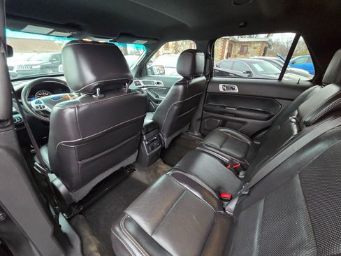 Used 2015 Ford Explorer Sport w/ Equipment Group 401A image 15