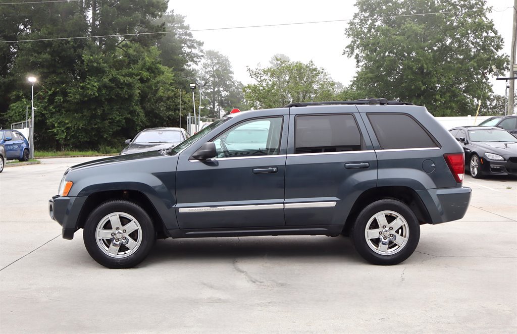 Used 2007 Jeep Grand Cherokee Limited RWD image 4