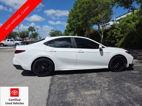 Certified 2025 Toyota Camry SE FWD image 11