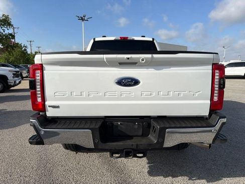 Used 2026 Ford F250 Lariat w/ FX4 Off-Road Package AWD/4WD image 6