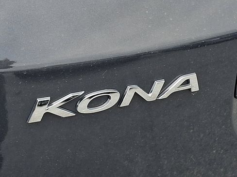 Certified 2023 Hyundai Kona Limited AWD/4WD image 30